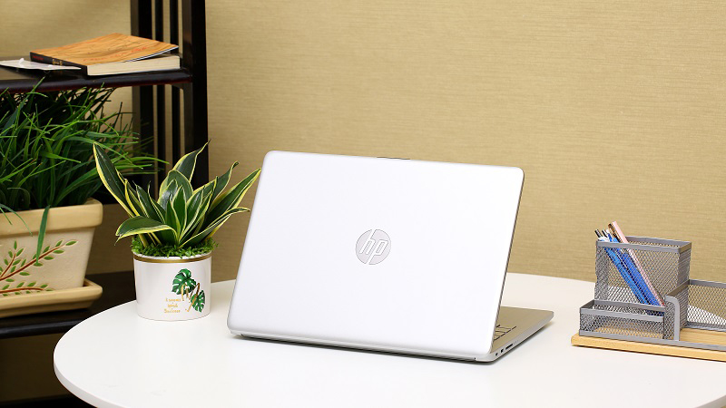 Laptop HP chính là một sản phẩm hỗ trợ tối ưu trong việc làm đồ họa