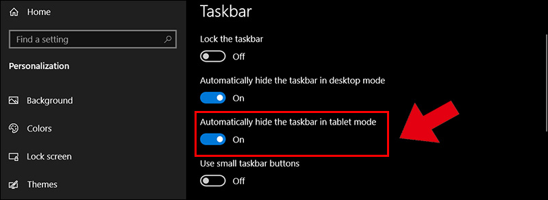 Tùy chọn Automatically hide the taskbar in the tablet mode