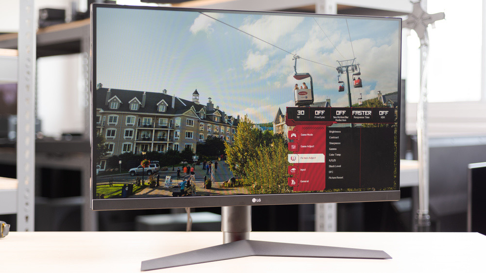 LG 27GL650F-B: Màn hình cao cấp với tần số quét lên tới 144 Hz