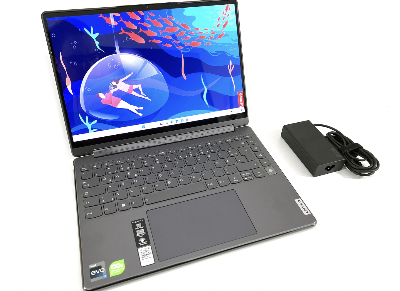 Laptop Yoga 9i 14 - Mẫu laptop nhận được sự chú ý từ người tiêu dùng